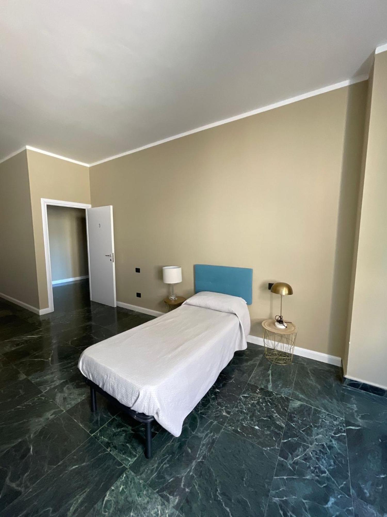 B&B Piazza Duomo Al 55 보게라 외부 사진